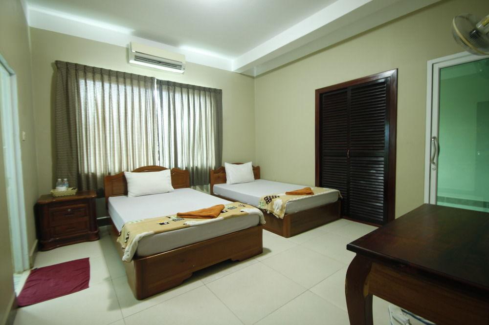 Sunday Guesthouse Sihanoukville Exterior foto